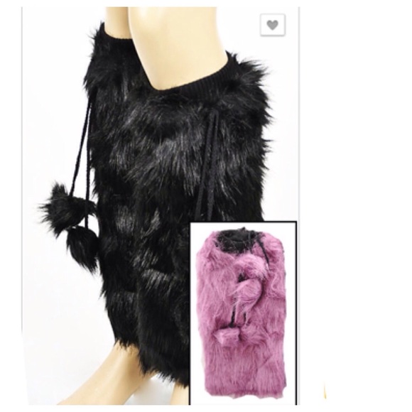 Other - 💋Lavender Faux Fur Leg Warmers💋